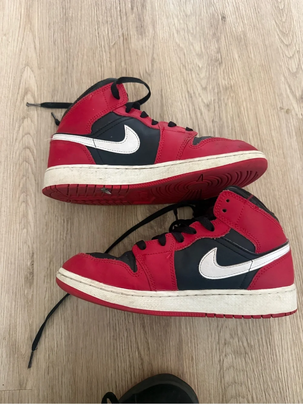 Nike Kids Mid Air Jordan Shoes